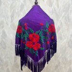 Mantoncillo Flavia (Morado con rojo)