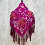Mantoncillo Carla (Buganvilla con rojo)