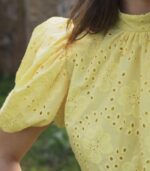 Conjunto Antonella Perforado (Amarillo) - Imagen 3